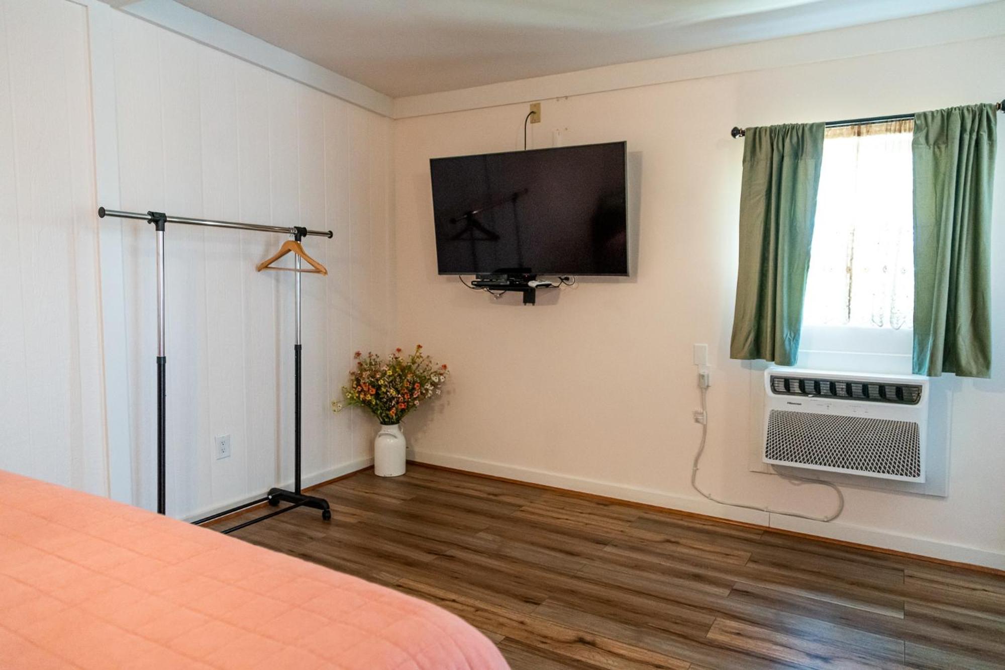 Sagebrush Inn Tombstone Phòng bức ảnh A room at the motel